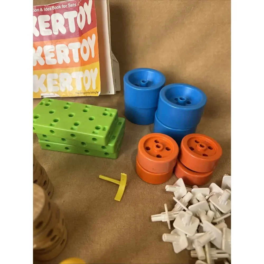 Tinkertoy 150 Of Pieces‎ Childs Play Imagination Building Wooden & Plastic